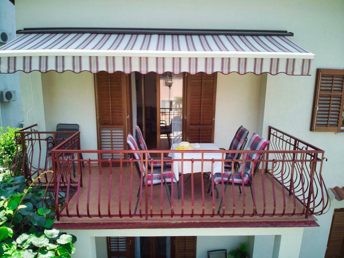 Apartments Si Rovinj Ngoại thất bức ảnh
