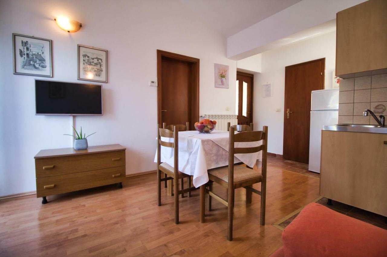 Apartments Si Rovinj Ngoại thất bức ảnh